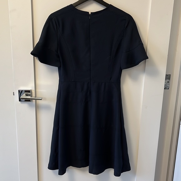 Banana Republic Dress - Picture 5 of 7